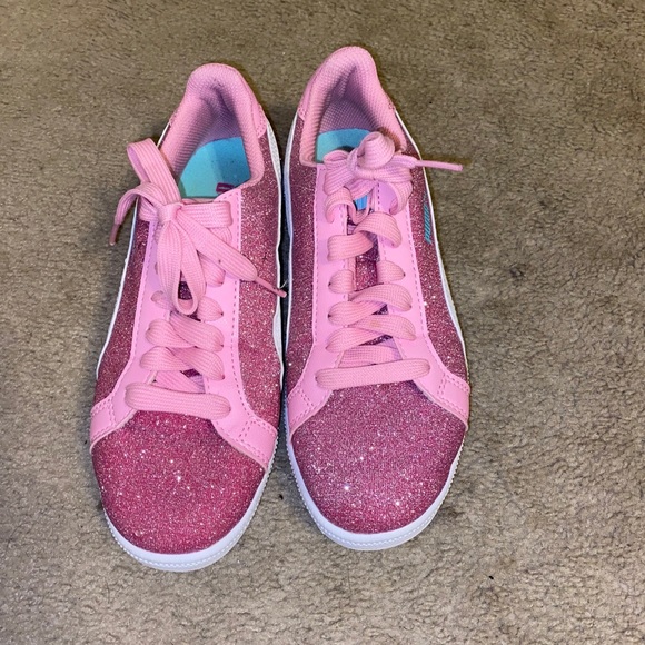 Pink glitter pumas - Picture 2 of 2